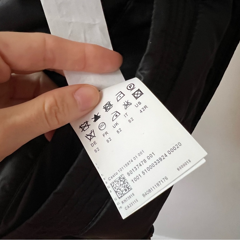 Hugo Boss Wool Reversible Vest - Picture 14 of 16
